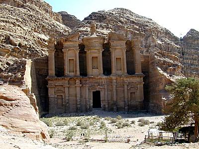 petra_monastery3_tb_n031901.jpg